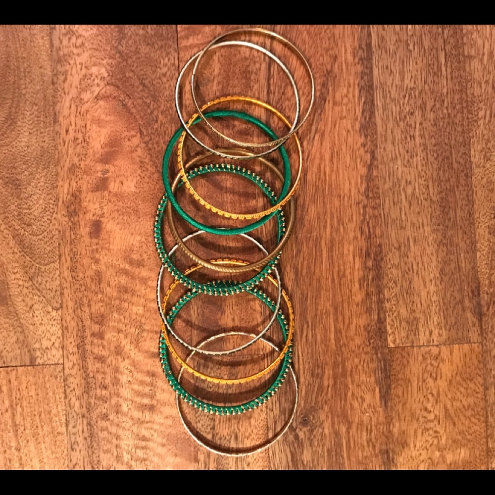 FREE W/$20+ PURCHASE 10 Green & Gold Toned Bangles